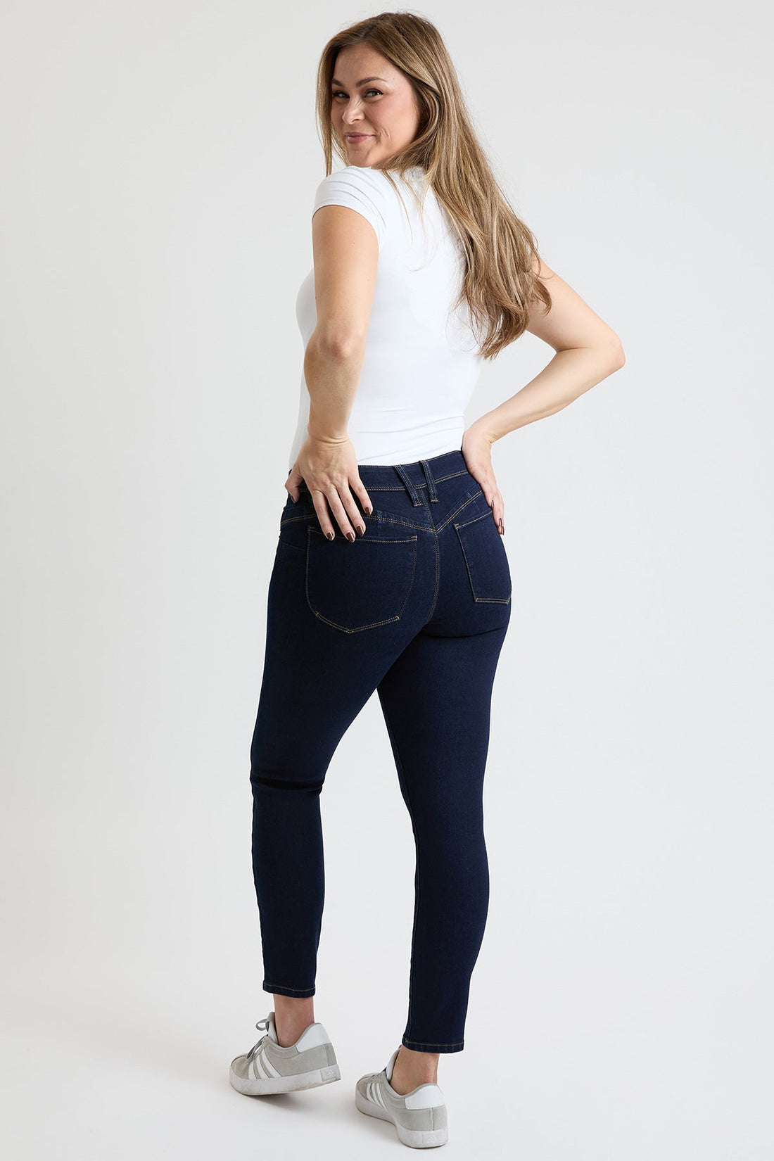 Women's High Rise Curve Confidence  Skinny Jeans