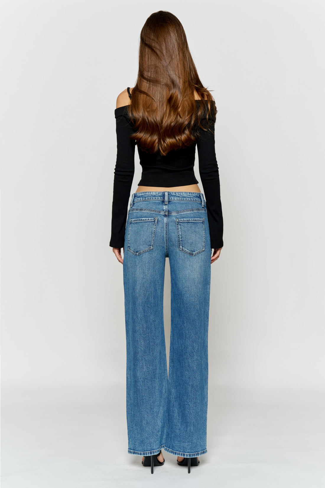 Mid Waist Relaxed Wide Leg Jeans