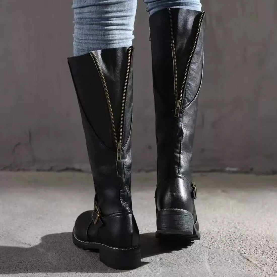 Round Toe Block Heels Boots