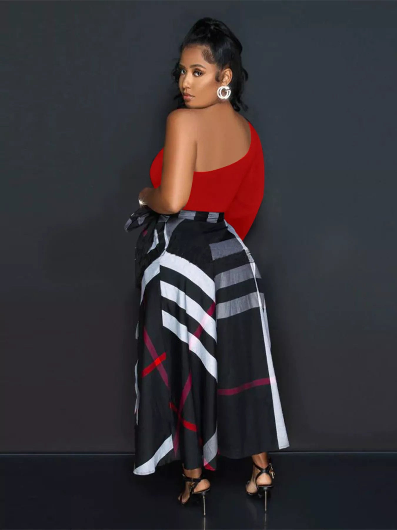 Women's Asymmetrical One-Sleeve Plaid Midi Dress with Waist Tie