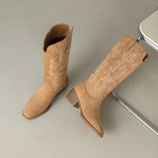 Retro Embroidered Western Cowboy Boots