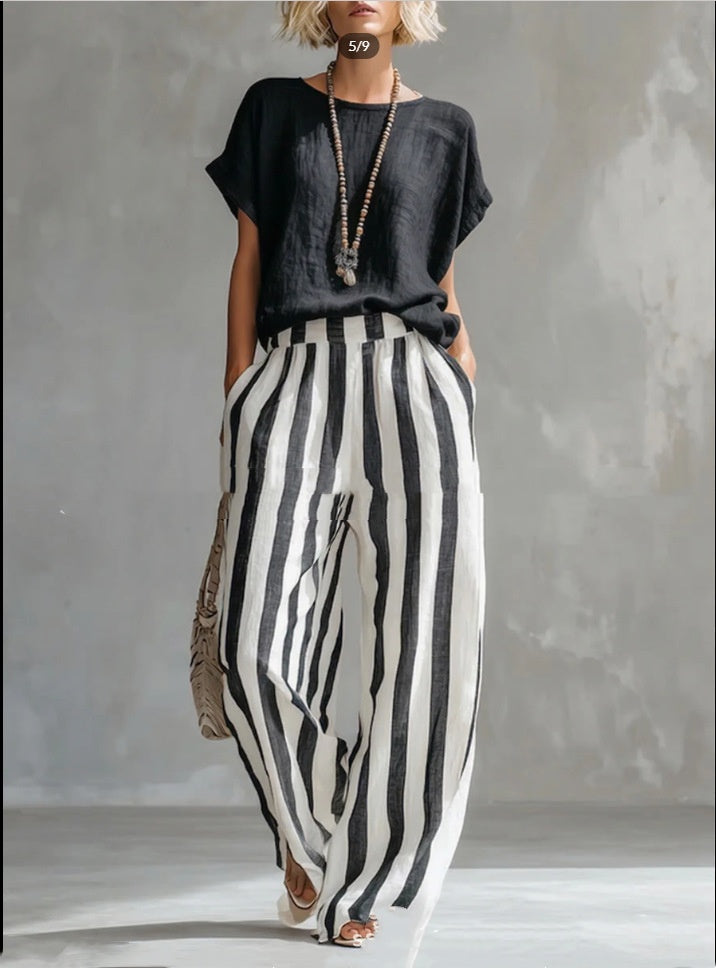 Women's Short-sleeved Trousers Suit Summer Fashion Round Neck Pullover T-Shirt And Striped Print Straight Leg Pants Two-Piece Clothing For Women