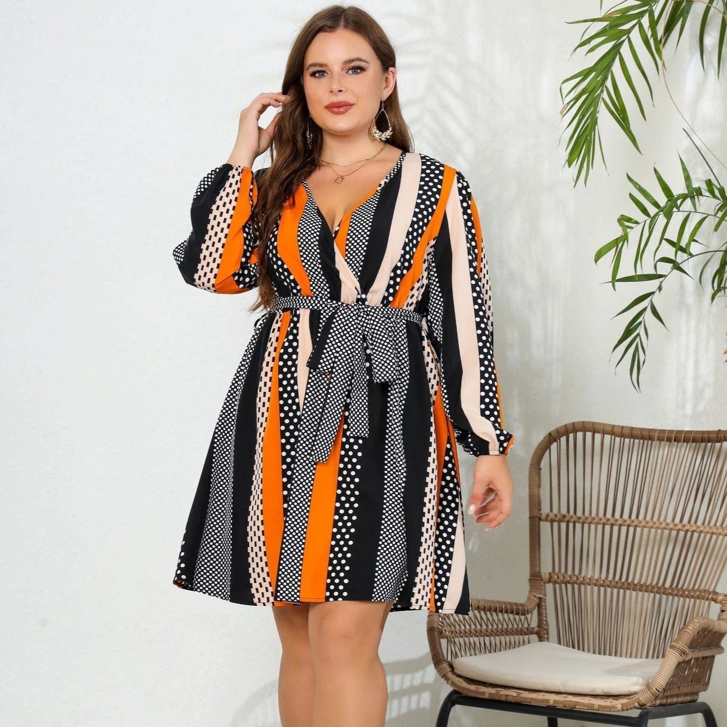 Women's V-neck Lace-up Plus Size Dress