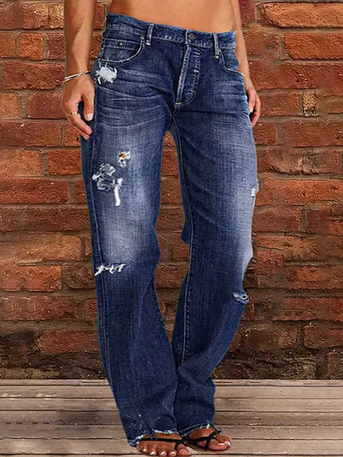 Women's Distressed Loose Fit Jeans