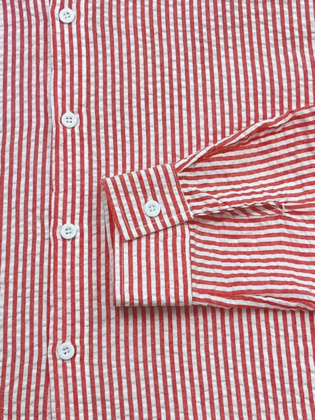 Men's Long Sleeve Striped Shirt with Loose Fit Stylish Comfortable Casual Wear for All Seasons Ideal for Outdoor Activities