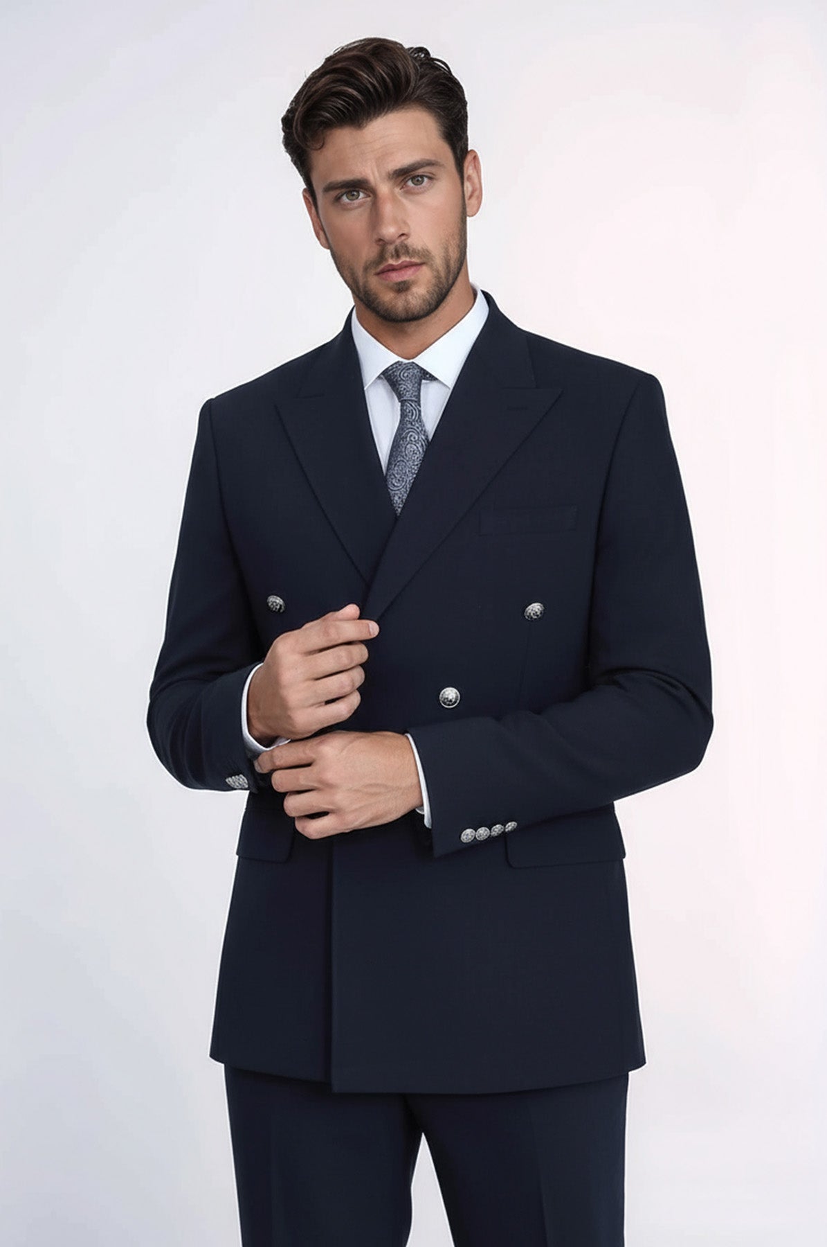 Modern Fit Double-Breasted Navy Men’s Suit with Silver-Tone Metal Buttons – Wessi