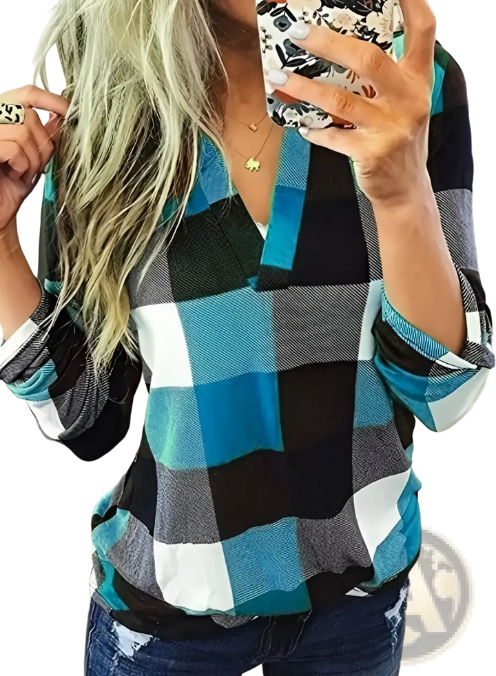 Women's Relaxed v Neck Plaid Flannel Tunic Top